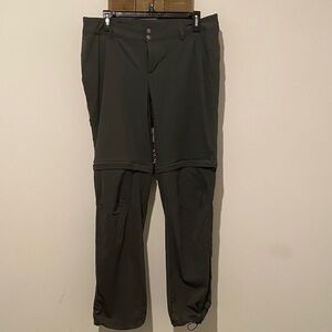 Columbia Women's Dark Gray Cargo Pants